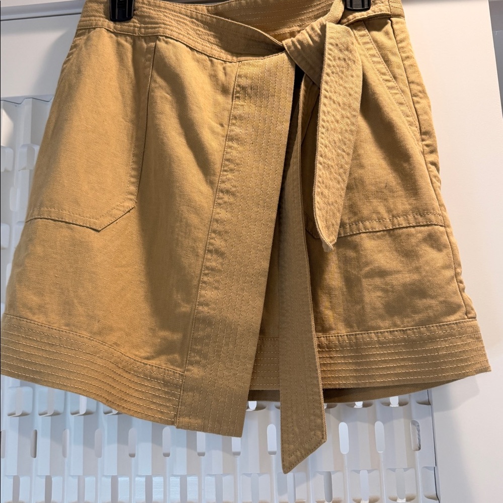 Banana Republic Khaki Wrap Skirt NWT Sz 6